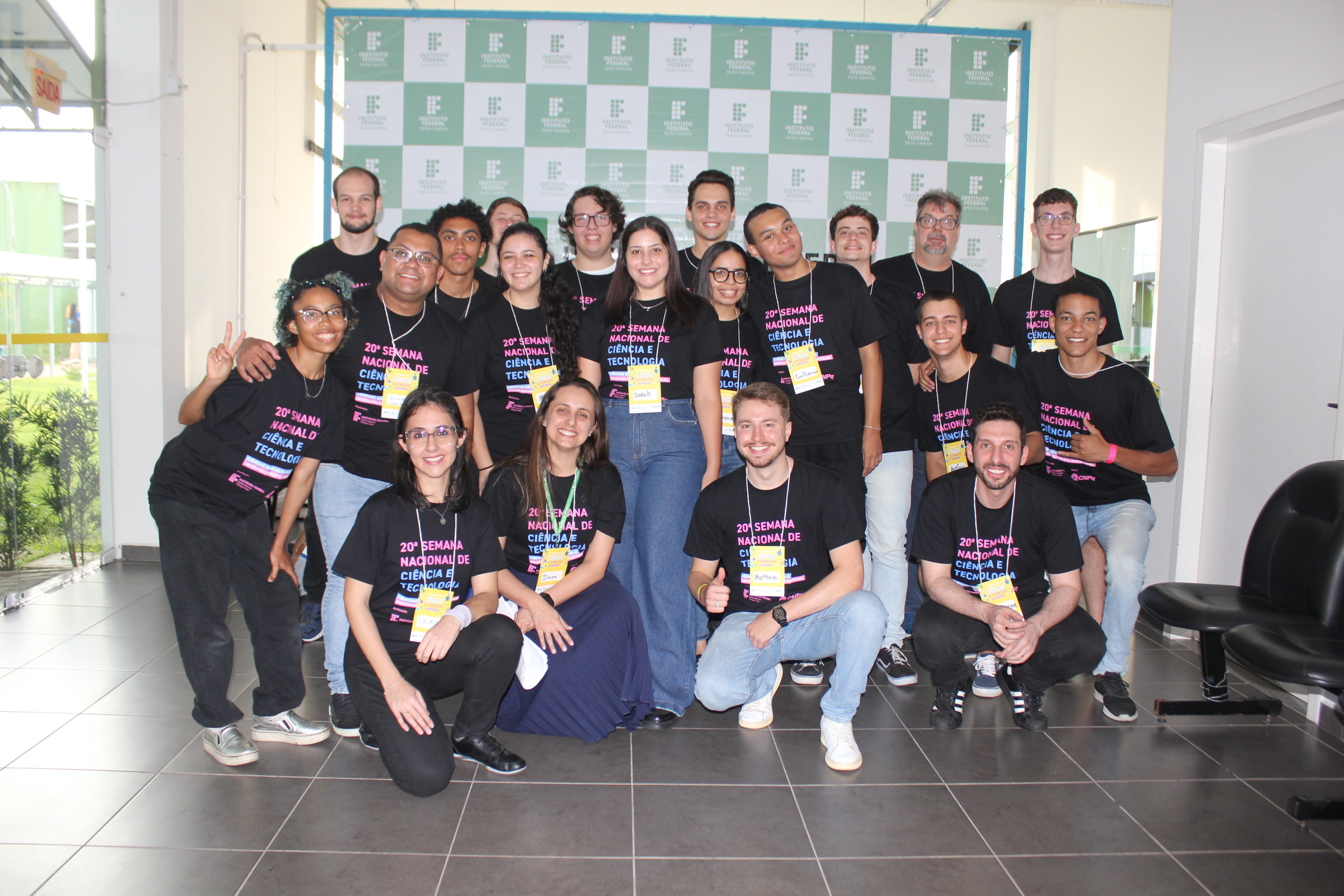 Equipe organizadora da Feira de Ciências do Câmpus Itajaí
