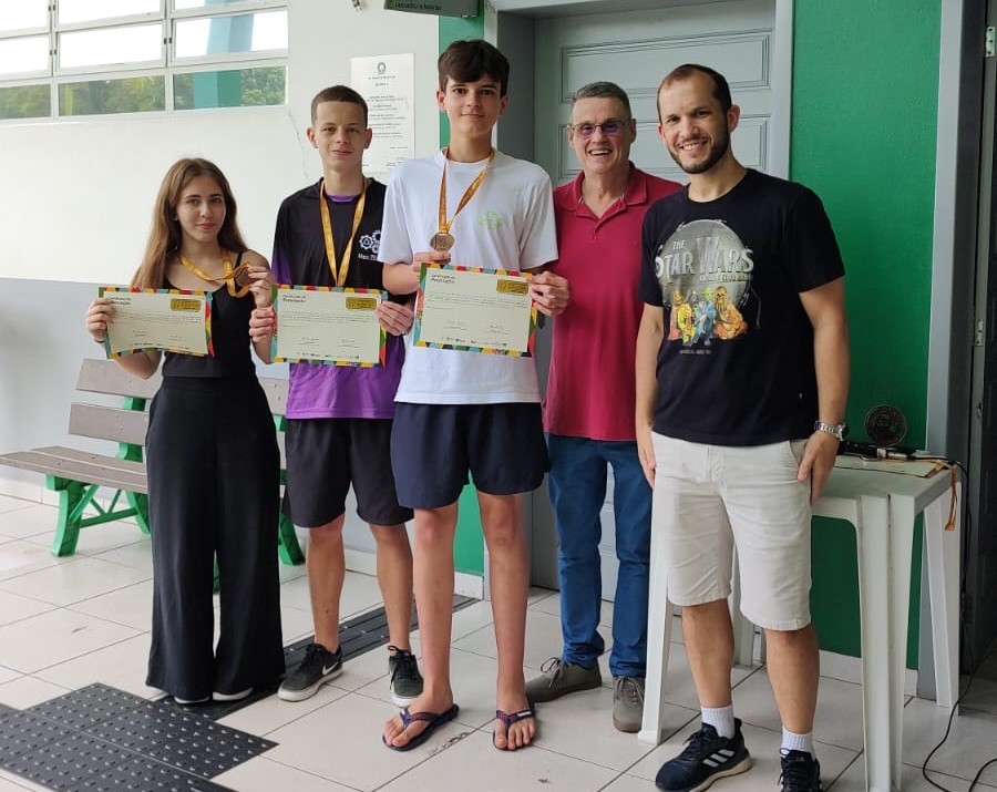 Rebeca, Kaue e Henrique - Bronze na Obmep