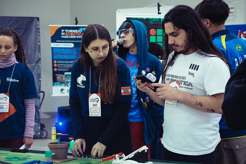 Torneio de Robótica Pode Crer no Câmpus Florianópolis
