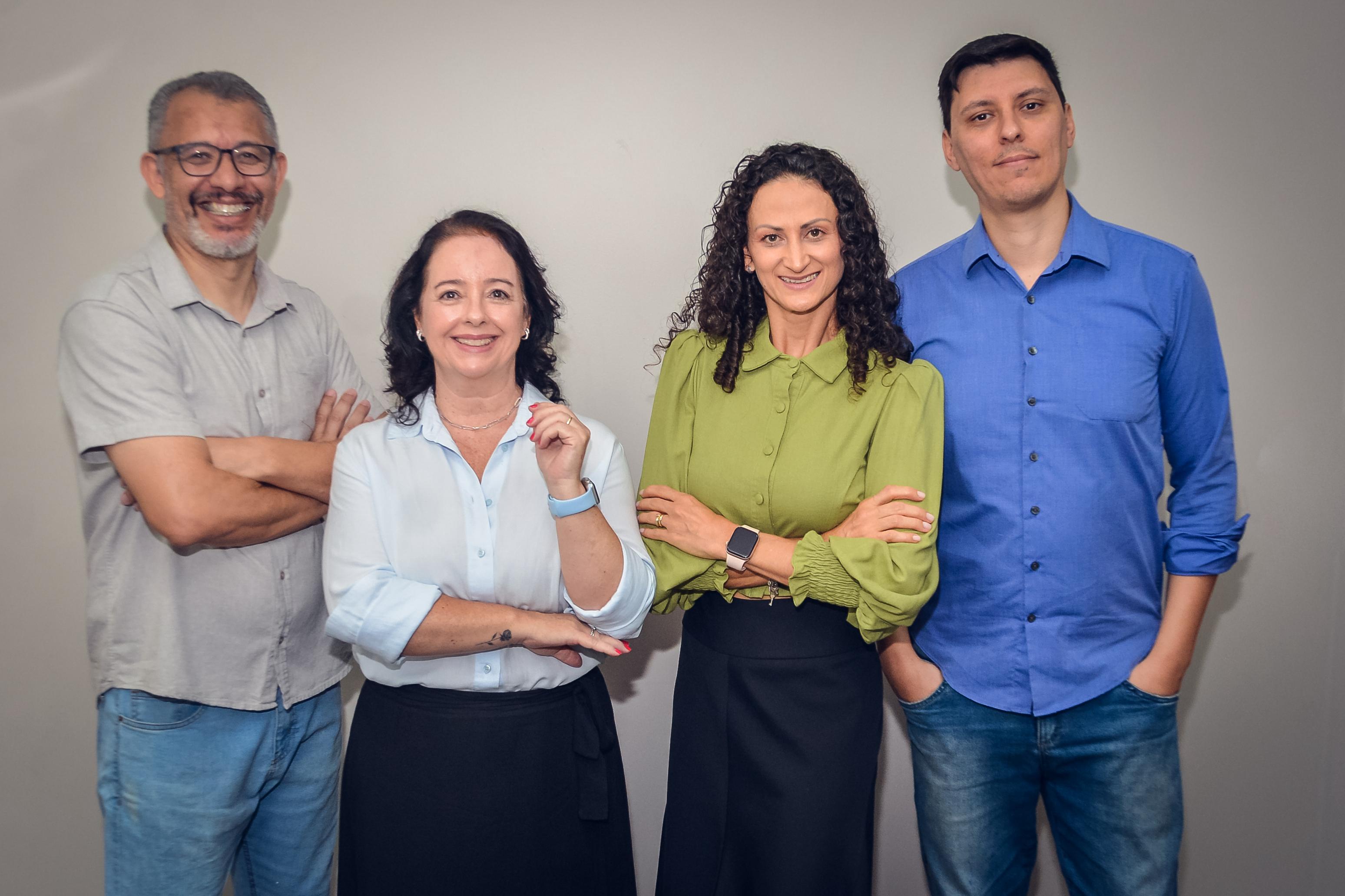 Equipe eleita no Câmpus Jaraguá do Sul-Centro (Daiane, futura diretora-geral, no centro à direita).