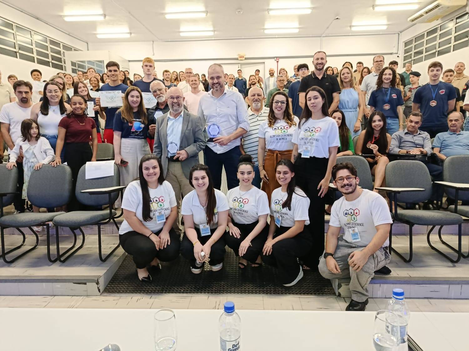 Quinze estudantes do Câmpus Florianópolis foram contemplados com menções honrosas e medalhas de ouro, prata e bronze. Foto: Divulgação