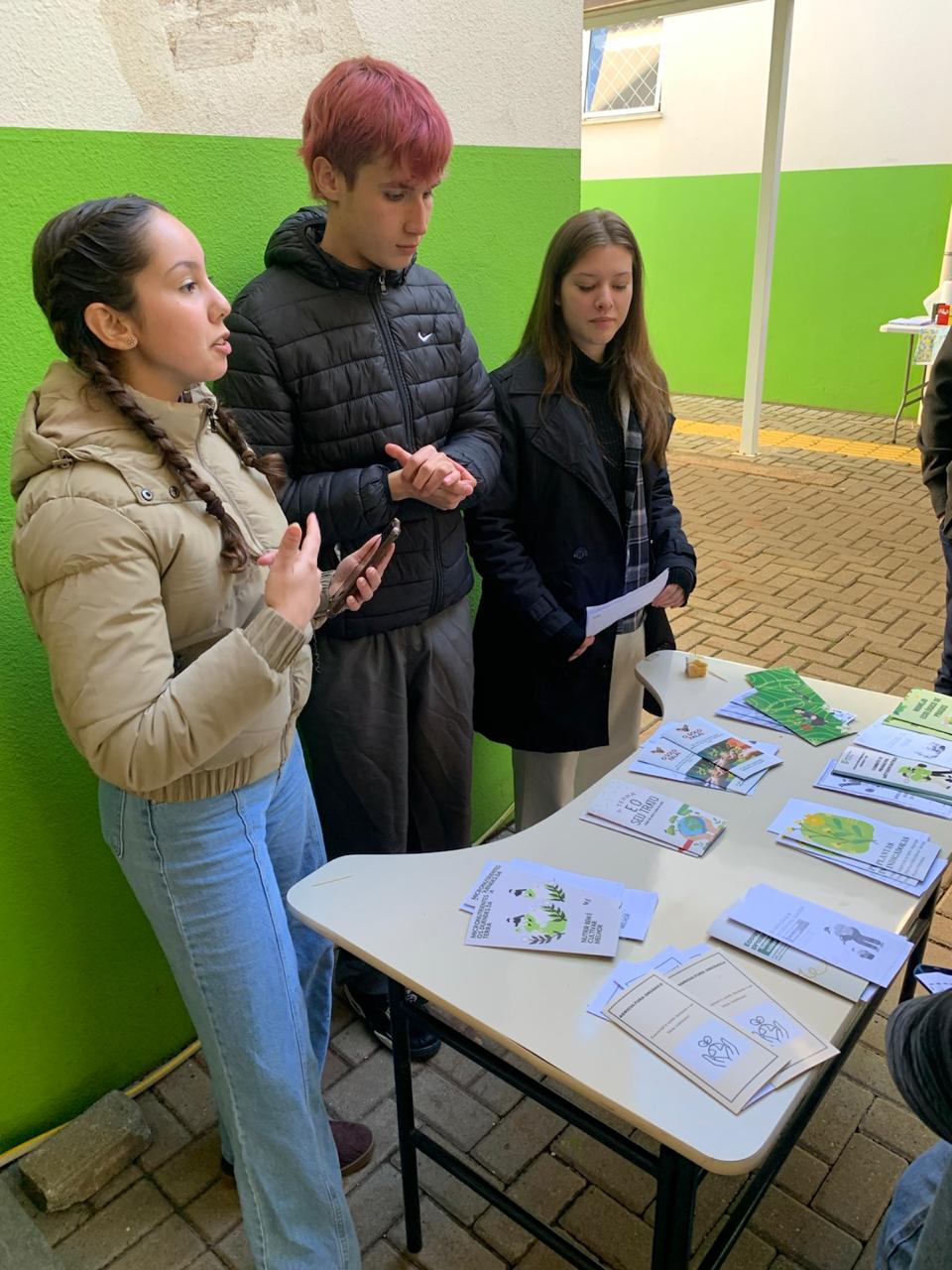 Estudantes dos cursos técnicos integrados ao Ensino Médio apresentaram projetos ao longo de todo o dia