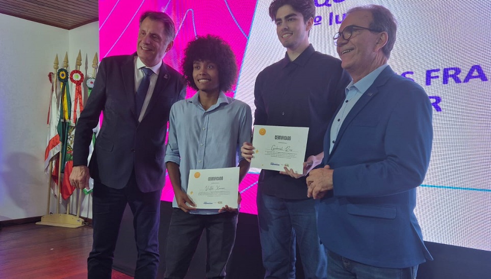 Equipe Eusablyers recebe homenagem