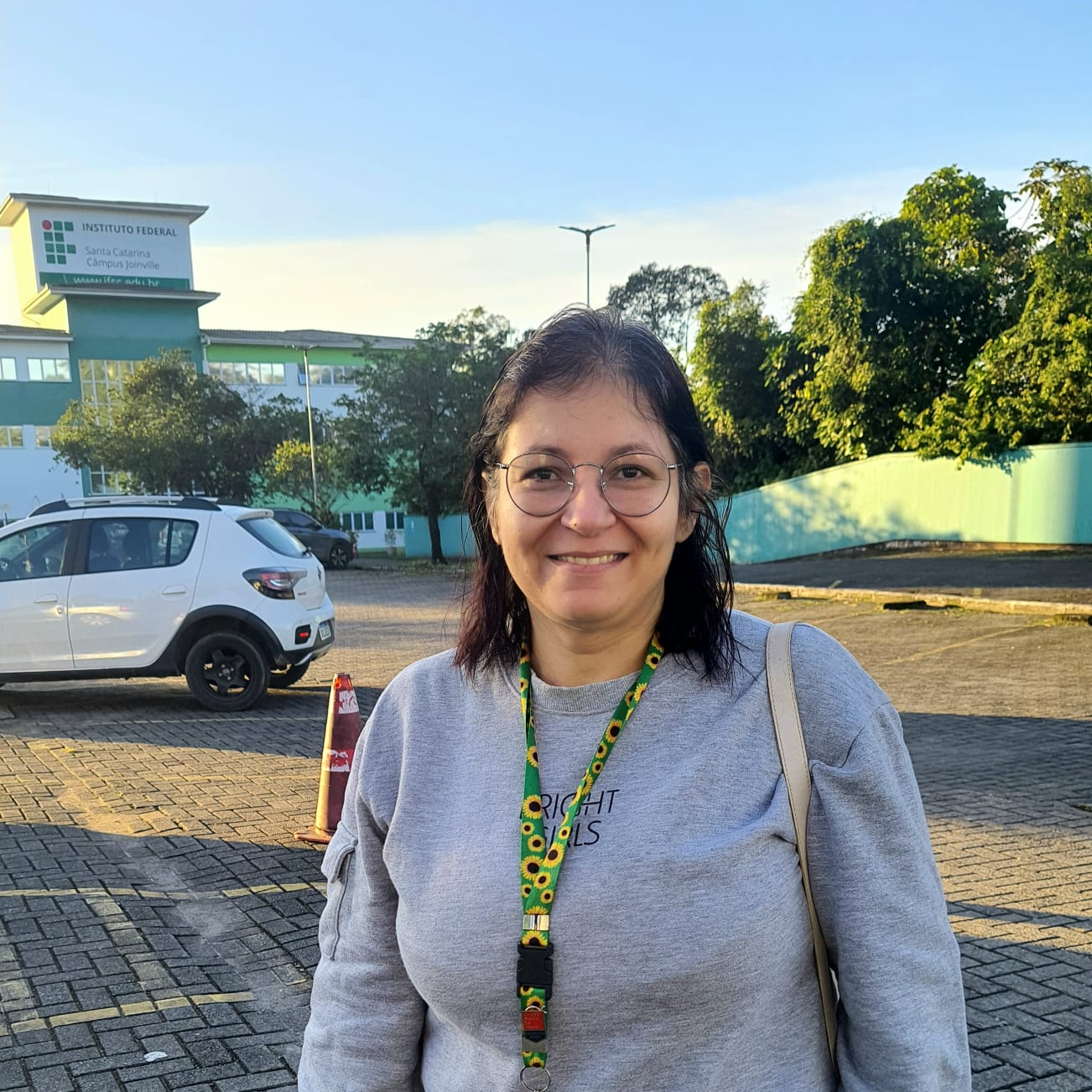 Gisele começou um curso particular, mas precisou trancar por causa do alto valor da mensalidade. Agora tenta vaga em Enfermagem no Câmpus Joinville