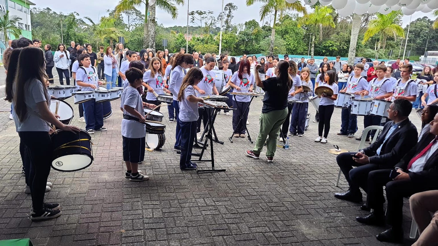 Apresentação cultural teve fanfarra