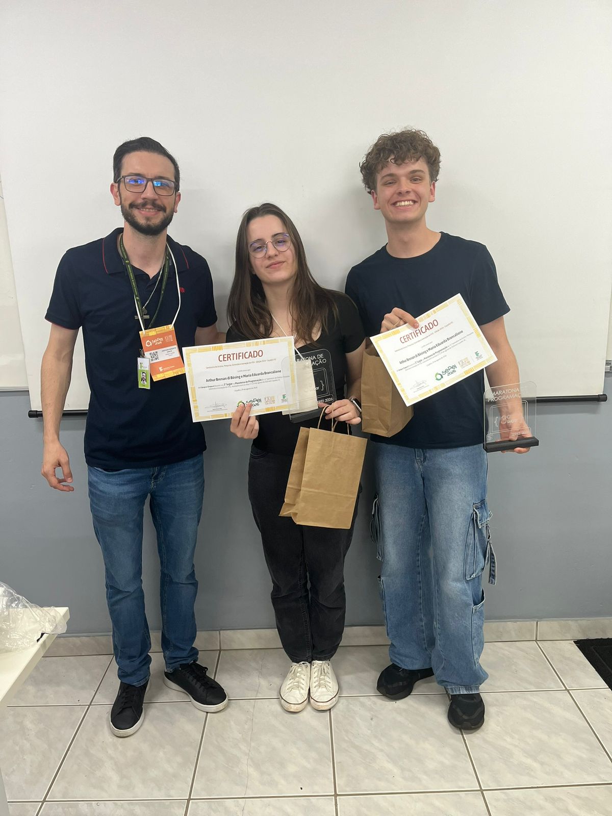 Terceiro lugar ficou com estudantes do técnico integrado em Informática de Chapecó