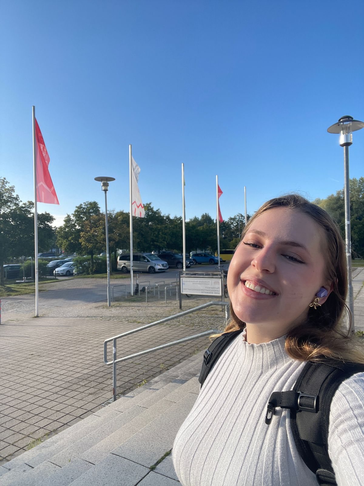 A estudando do Câmpus Chapecó em frente na universidade